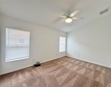 502 Viola Drive - Photo Thumbnail 18