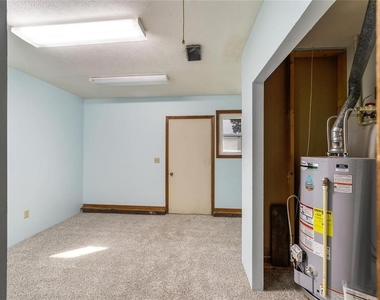2700 Se 35th Street - Photo Thumbnail 15