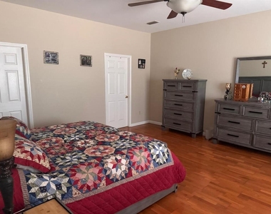 10625 Nw 14th Street - Photo Thumbnail 7