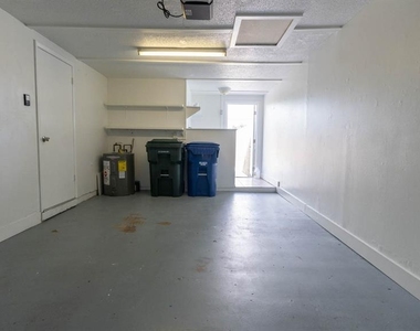 2233 Michele Drive - Photo Thumbnail 16