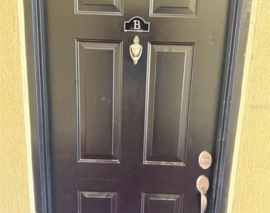 2013 Dixie Belle Drive - Photo Thumbnail 2