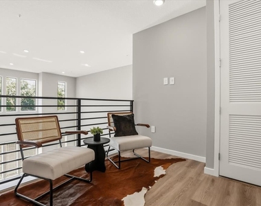 2316 E Concord Street - Photo Thumbnail 14