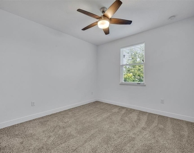 1351 Merrydale Way - Photo Thumbnail 24