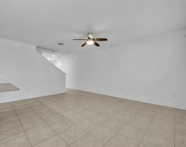 1351 Merrydale Way - Photo Thumbnail 6