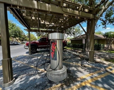 420 Summit Ridge Place - Photo Thumbnail 83