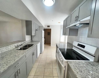 420 Summit Ridge Place - Photo Thumbnail 26