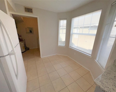 420 Summit Ridge Place - Photo Thumbnail 7