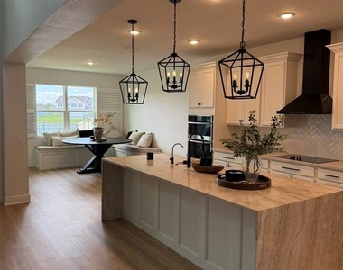 2108 Rock Maple Bend - Photo Thumbnail 10