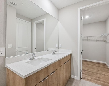 2316 E Concord Street - Photo Thumbnail 22