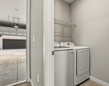 2316 E Concord Street - Photo Thumbnail 26