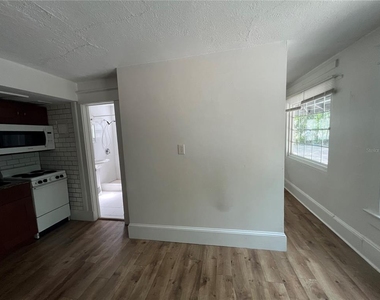 510 E Jackson St - Photo Thumbnail 5