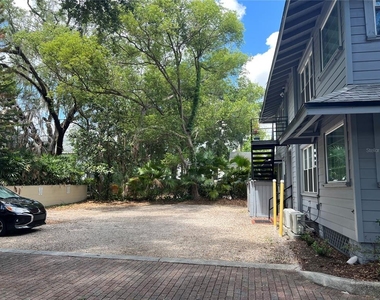 510 E Jackson St - Photo Thumbnail 1