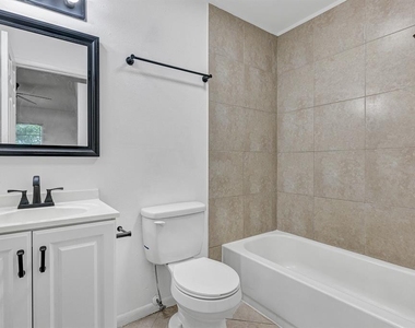 506 Ne 28th Avenue - Photo Thumbnail 9