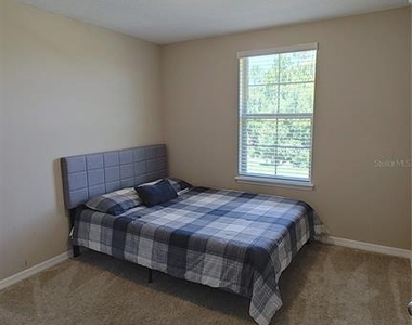 16039 Juniper Inlet Alley - Photo Thumbnail 14