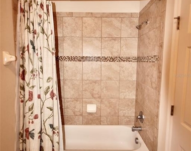 1073 Cavan Drive - Photo Thumbnail 25