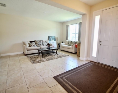 1073 Cavan Drive - Photo Thumbnail 1