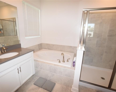 5055 Hatchineha Court - Photo Thumbnail 33