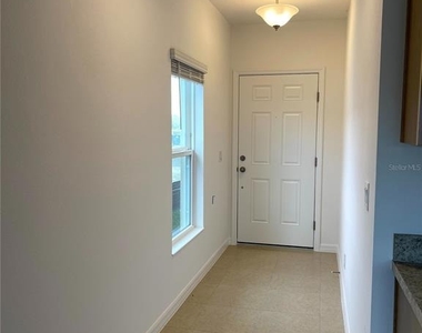 908 Anna Place - Photo Thumbnail 4