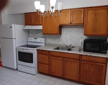 714 Michigan Court - Photo Thumbnail 3