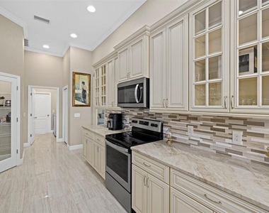 340 Mccabe Street - Photo Thumbnail 8