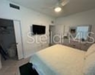 12390 Wellen Golf Street - Photo Thumbnail 21