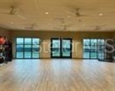 12390 Wellen Golf Street - Photo Thumbnail 36