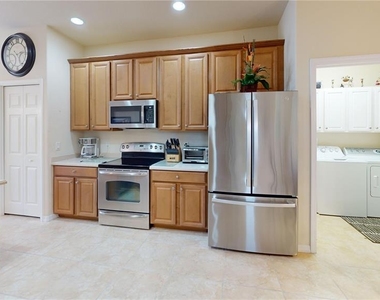 11462 Saffron Court - Photo Thumbnail 14