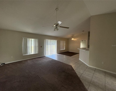 142 Lindale Street - Photo Thumbnail 13