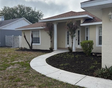 142 Lindale Street - Photo Thumbnail 2