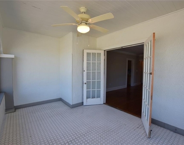 709 1/2 Park Hill Avenue - Photo Thumbnail 19