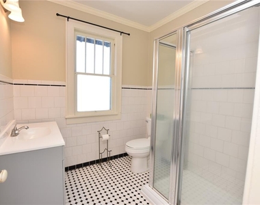 709 1/2 Park Hill Avenue - Photo Thumbnail 29