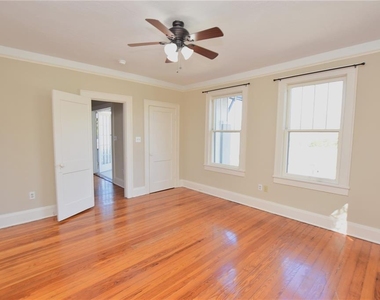 709 1/2 Park Hill Avenue - Photo Thumbnail 28