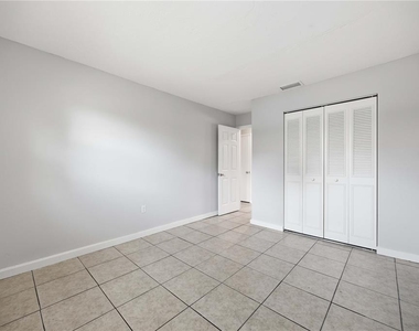 1118 Melody Lane - Photo Thumbnail 14