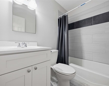 1118 Melody Lane - Photo Thumbnail 16