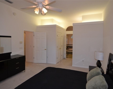 79 Nw 48th Boulevard - Photo Thumbnail 18
