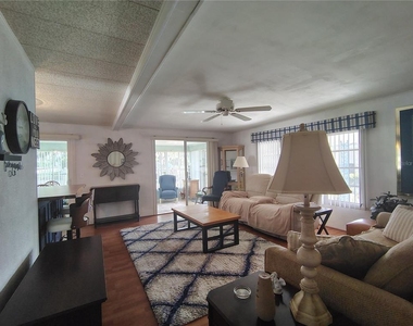 2602 Houston Place - Photo Thumbnail 8