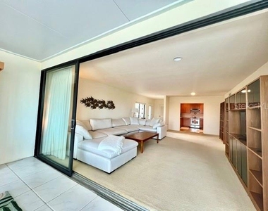 3220 Southshore Drive - Photo Thumbnail 15