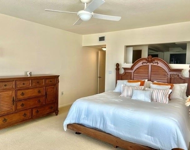 3220 Southshore Drive - Photo Thumbnail 29