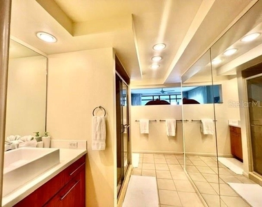 3220 Southshore Drive - Photo Thumbnail 32