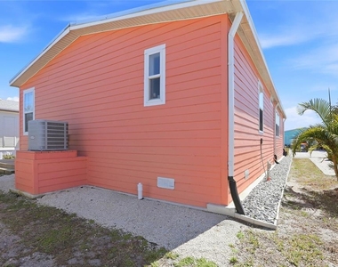 24717 Snook Avenue - Photo Thumbnail 27