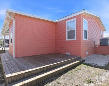 24717 Snook Avenue - Photo Thumbnail 26