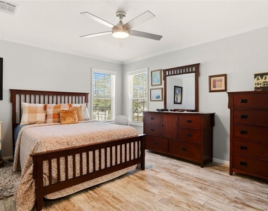 24717 Snook Avenue - Photo Thumbnail 13