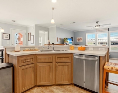 24717 Snook Avenue - Photo Thumbnail 10
