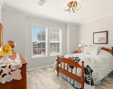 24717 Snook Avenue - Photo Thumbnail 17