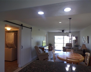 1356 Rio De Janeiro Avenue - Photo Thumbnail 11
