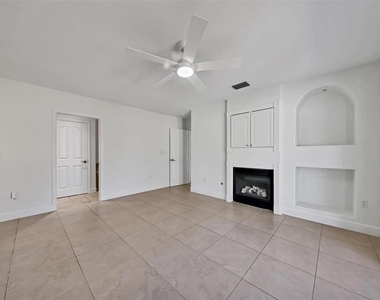 1792 Floyd Street - Photo Thumbnail 16