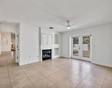 1792 Floyd Street - Photo Thumbnail 15