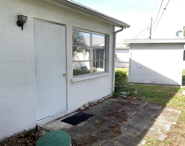 6110 Coral Way - Photo Thumbnail 17