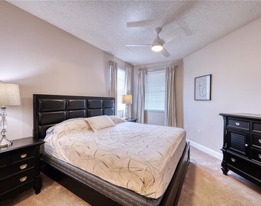 5551 Bentgrass Drive - Photo Thumbnail 10