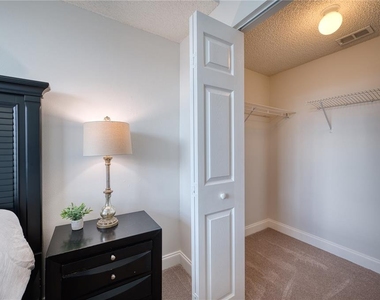 5551 Bentgrass Drive - Photo Thumbnail 14